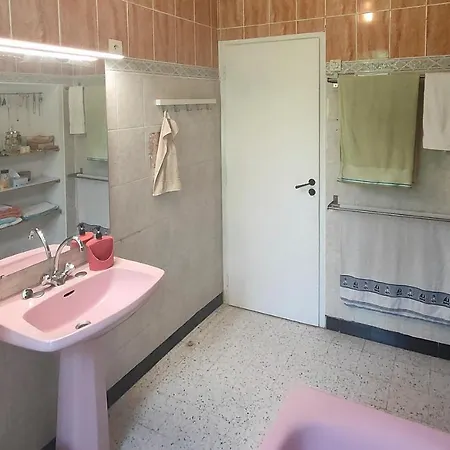 Privee Dans Maison En Garrigue Homestay Nimes