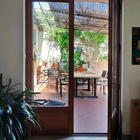 ホームステイ Privee Dans Maison En Garrigue ニーム