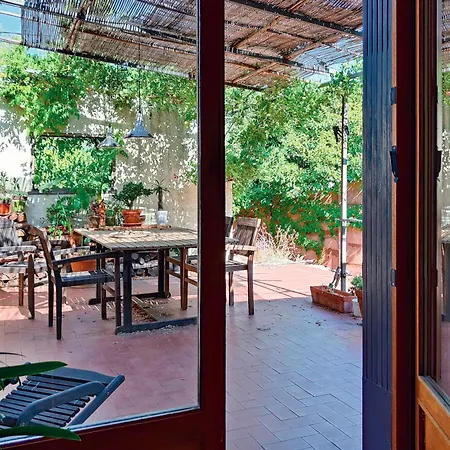 Privee Dans Maison En Garrigue Homestay Nimes