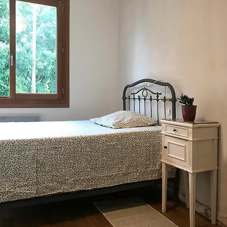 ホームステイ Privee Dans Maison En Garrigue ニーム